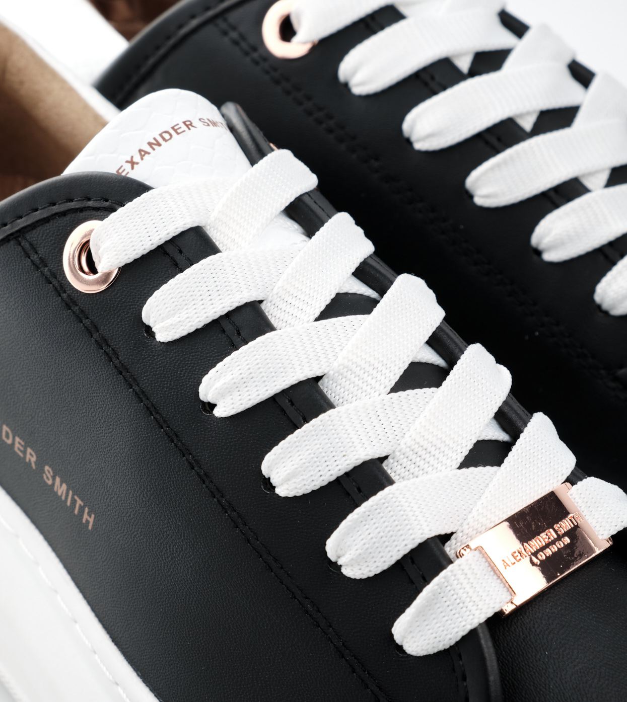 ACBC WOMEN'S SHOES / SNEAKERS WEMBLEY BLACK & WHITE