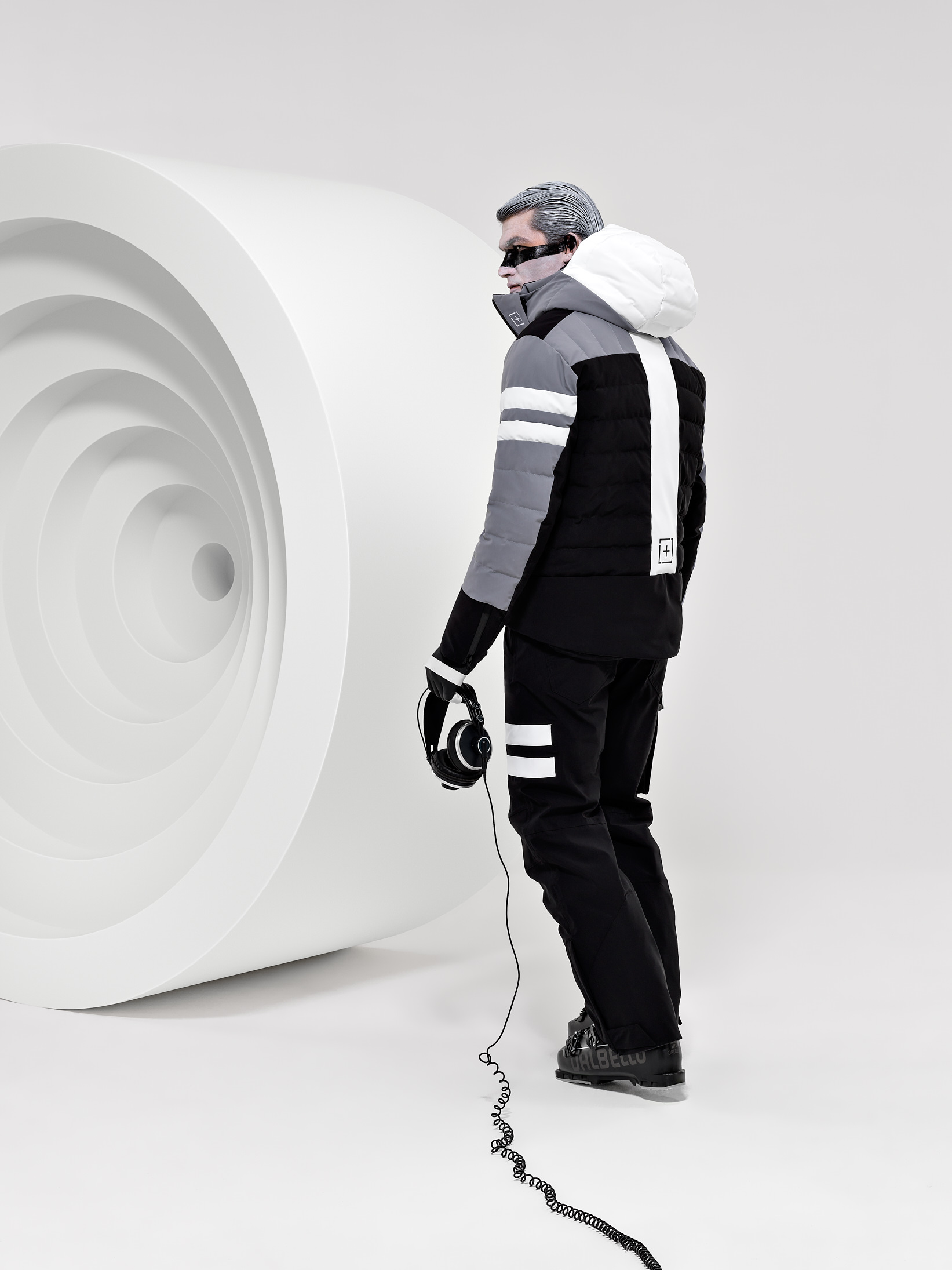 One More DUE ZERO UNO MEN'S SKI JACKET