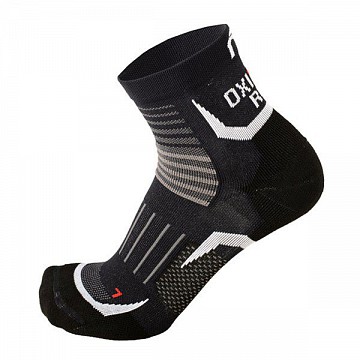 Mico COMPRESSION OXI JET SHORT RUN SOCKS CA01272