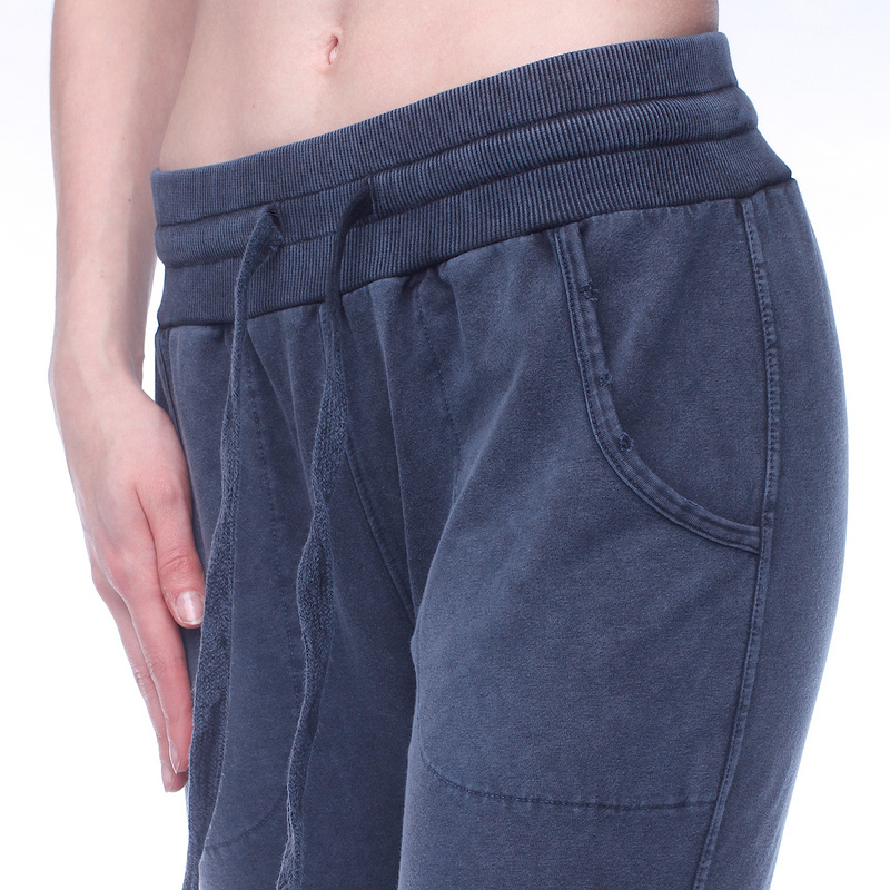 Boxeur WOMAN'S SWEATPANTS WITH RIPPED VINTAGE EFFECT