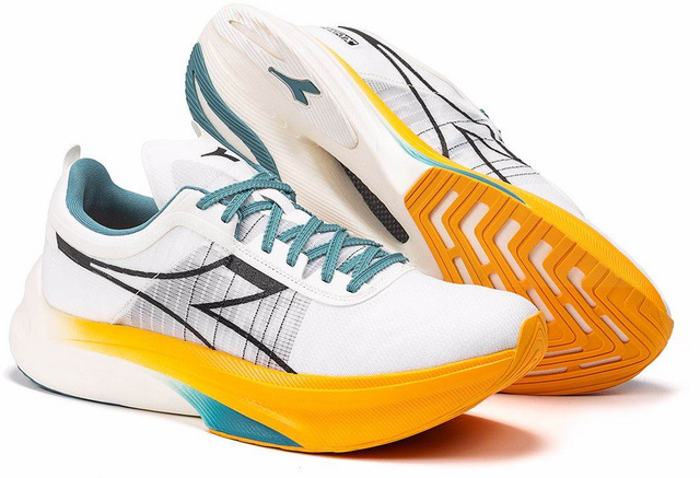 Picture of Diadora UNISEX SNEAKERS GARA CARBON