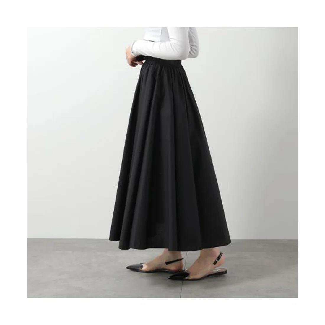 Mei Meij WOMEN'S SKIRT