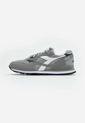 Diadora UNISEX TRAINERS N.92