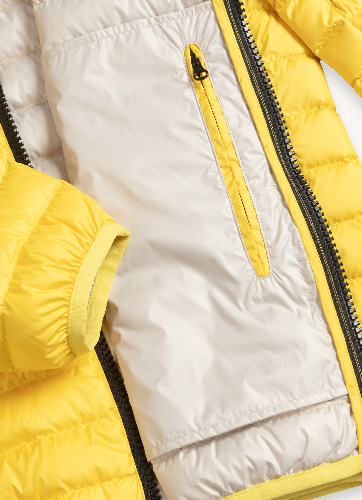 Colmar MEN'S LIGHTWEIGHT DOWN JACKET WITH HOOD 1277R 8RQ