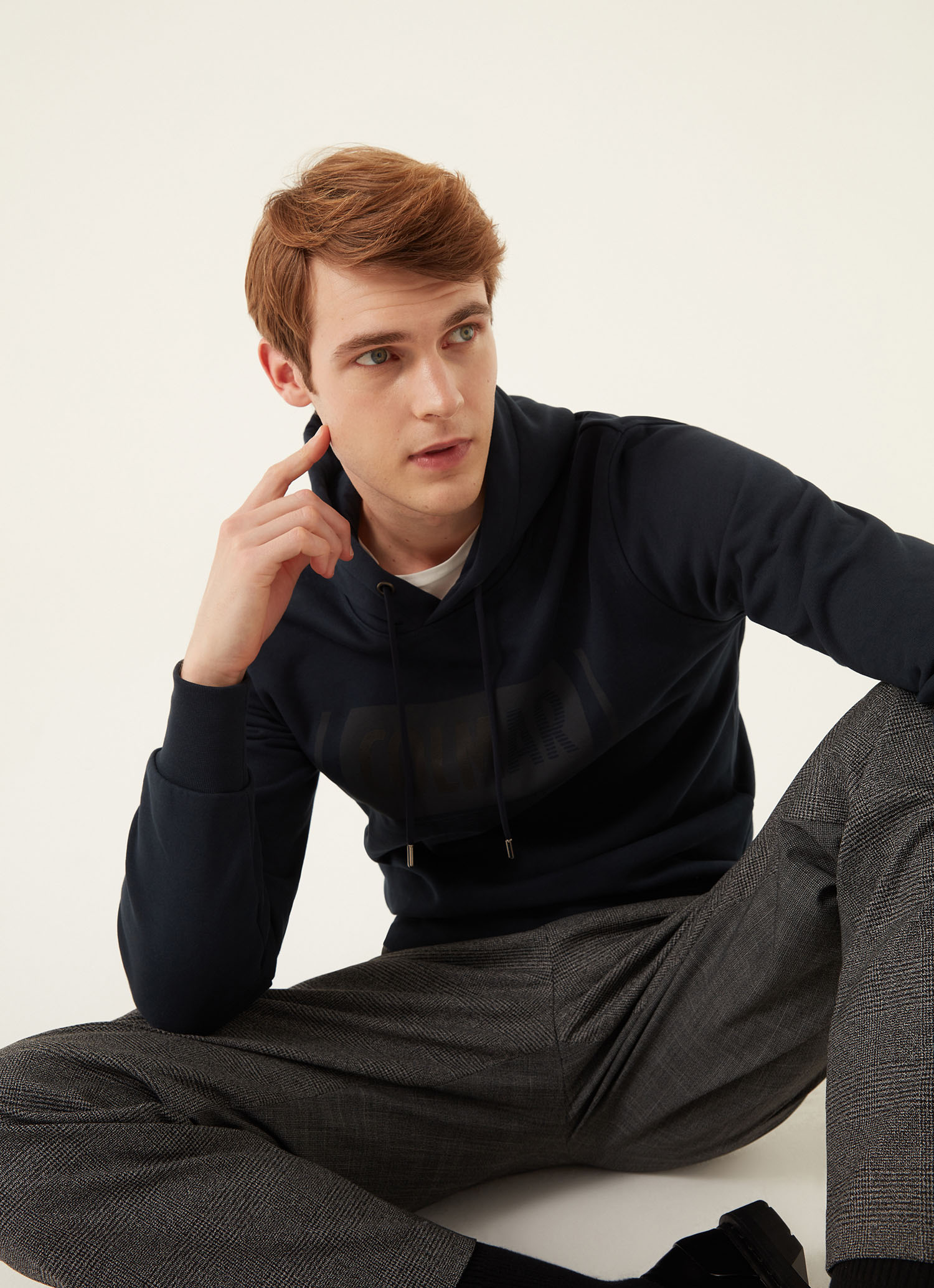 Colmar MEN'S SWEATER WITH HOOD 8206 6UX