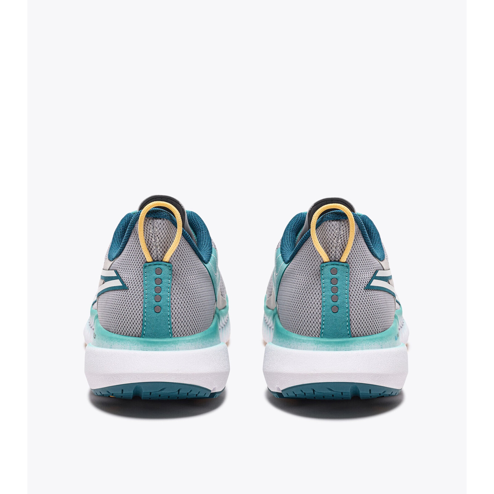 Diadora ŽENSKE TENISICE MYTHOS BLUSHIELD VOLO 4 W