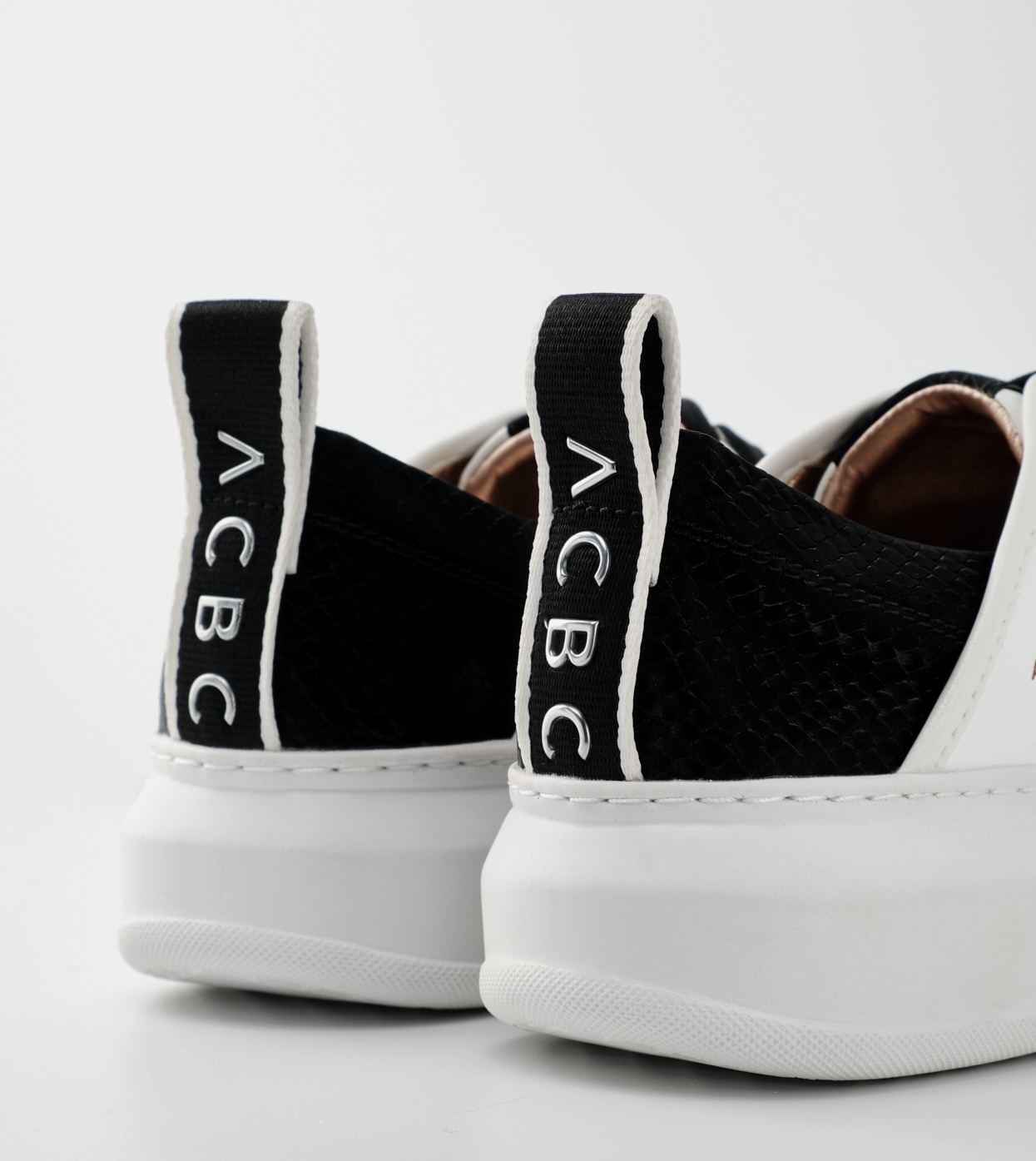 ACBC ŽENSKA SUPERGA WEMBLEY WHITE&BLACK