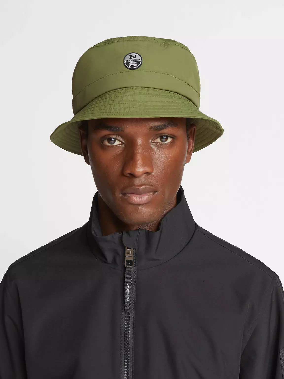 North Sails UNISEX LOGO KLOBUK IZ RECIKLIRANEGA NAJLONA 623169