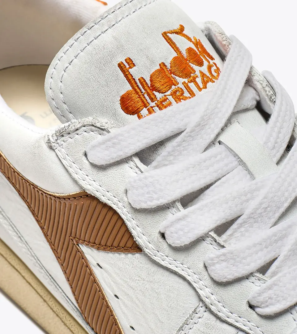 Diadora UNISEX SUPERGE MI BASKET LOW USED